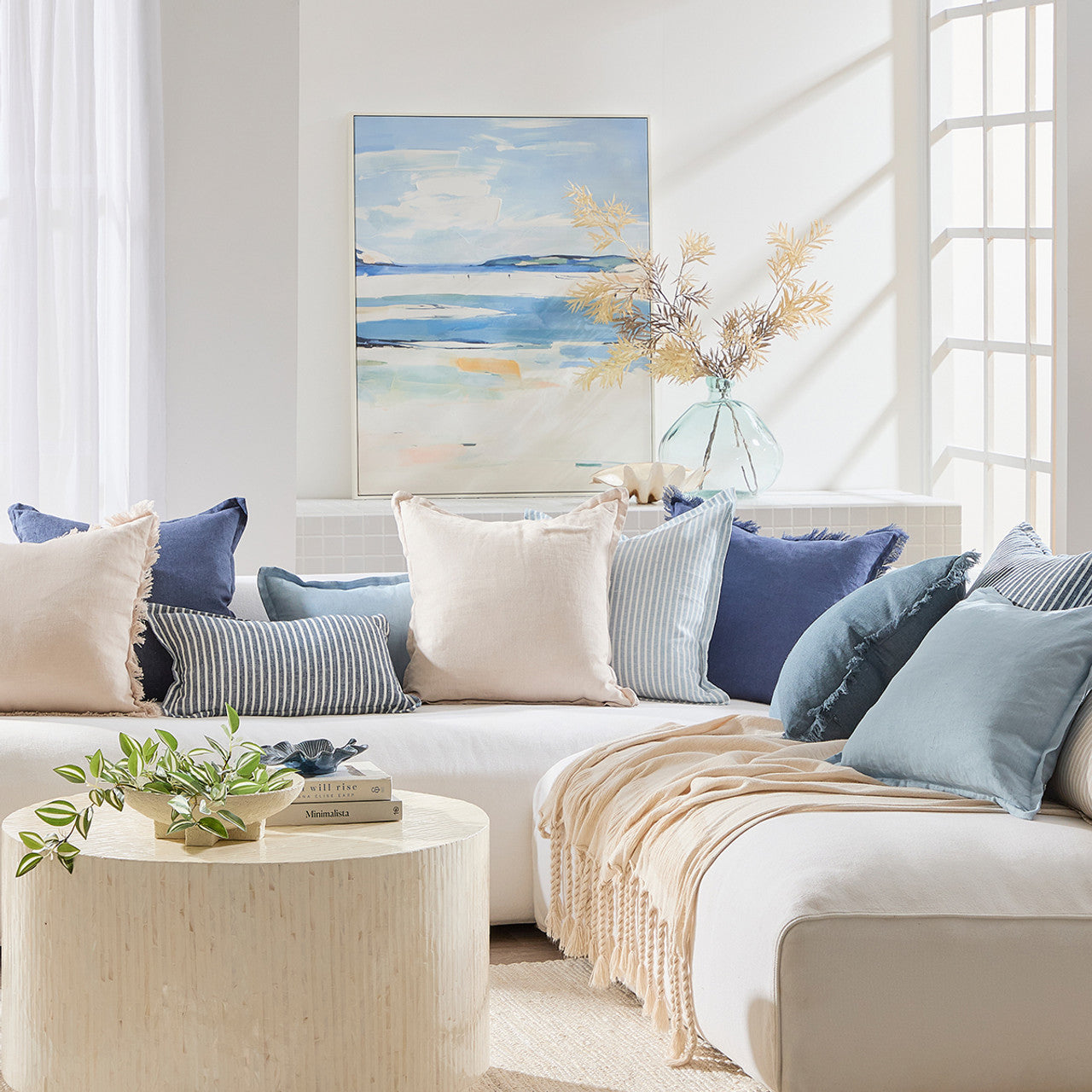 Choosing the Perfect Pillow Inserts & Covers for a Luxe Look