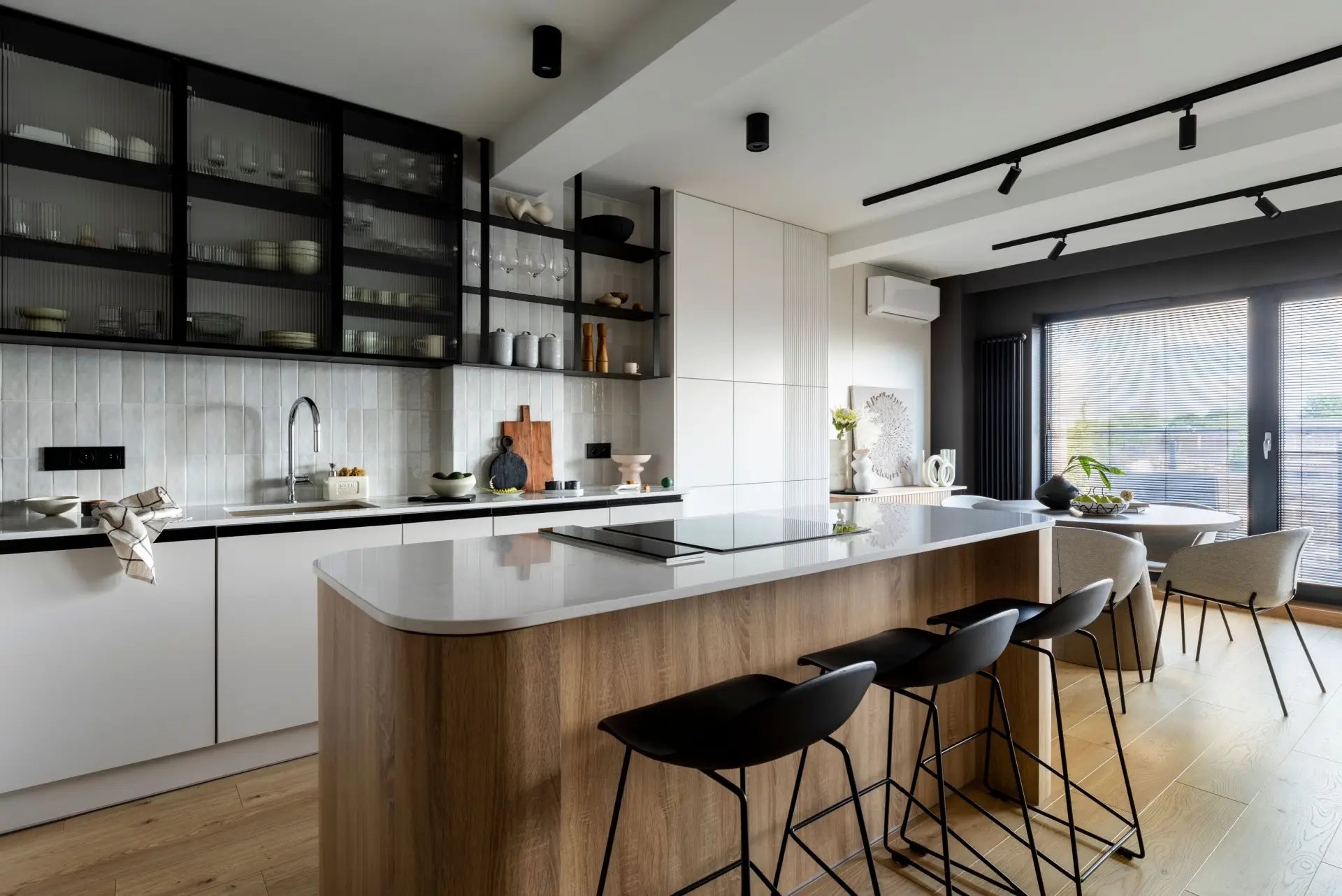 Mixing Materials & Finishes in the Kitchen: Stone, Wood & Metal