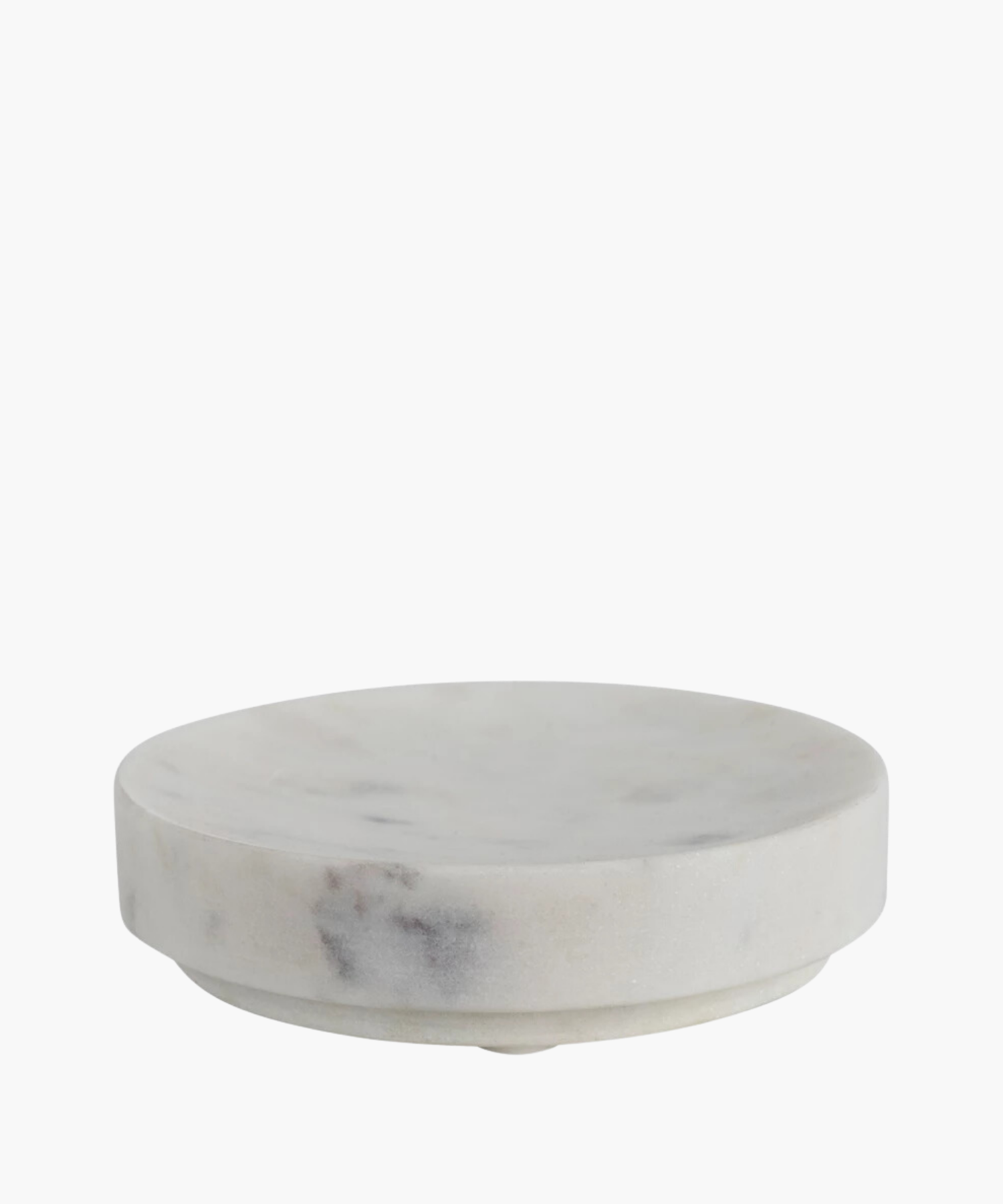 Round white marble soap dish with subtle gray veining. The smooth texture conveys simplicity and elegance. | S.W. Home